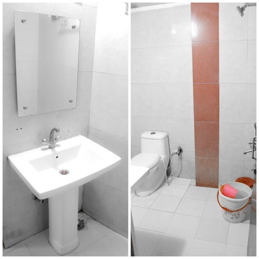 Premium Boston Rooms Family Hotel Agra  Buitenkant foto